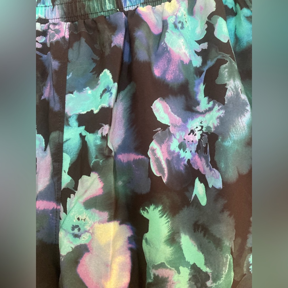 NWT all in motion Floral Athletic Shorts in Teal & Blue Size XL - Picture 4 of 8